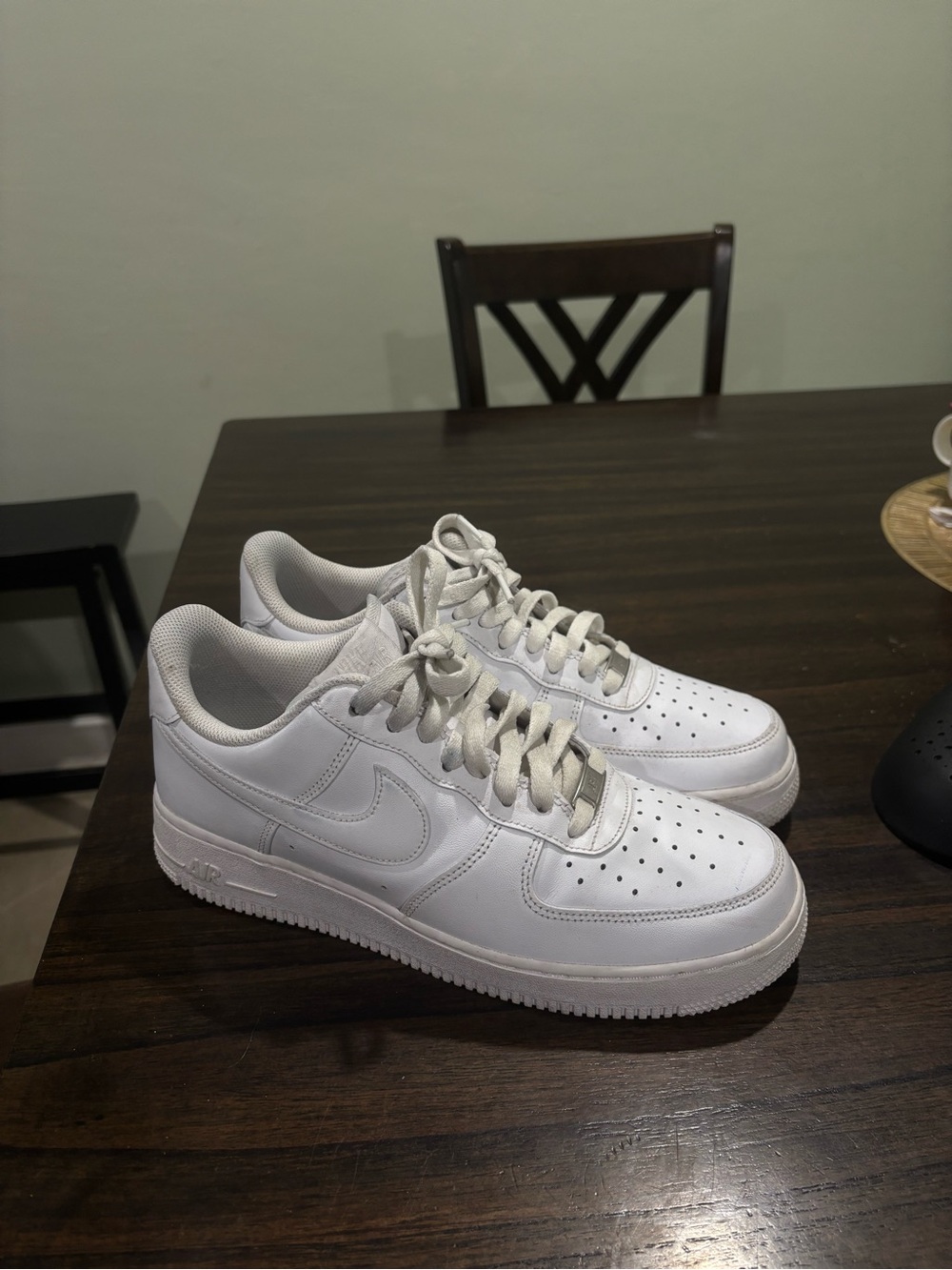 Nike White Low-Top Men’s Sneakers